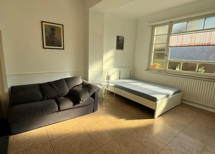 Walk - Free Connections * Luxembourg