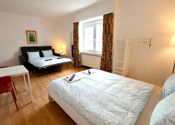 Walk - Free Connections * Luxembourg