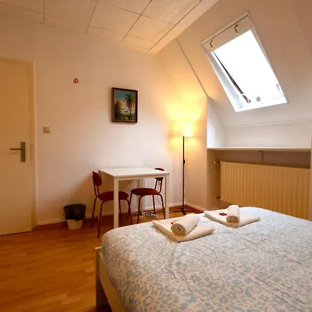 Walk - Free Connections アパートホテル