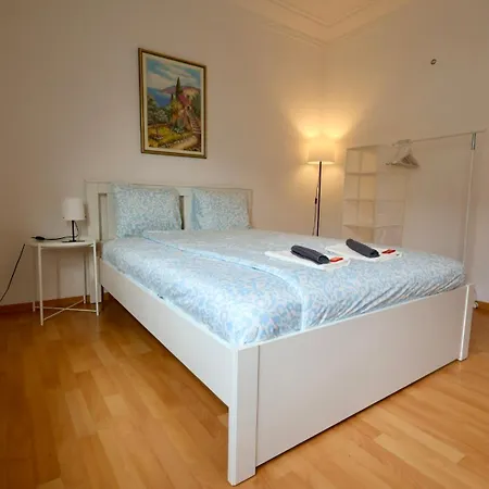 Walk - Free Connections Lussemburgo