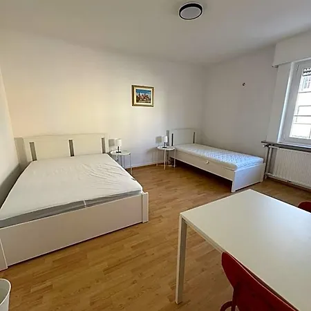 Walk - Free Connections Apartmanhotel *