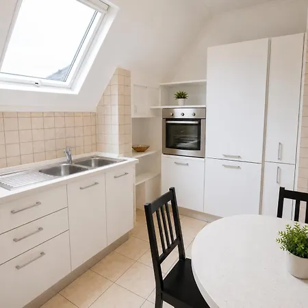 Apartmanhotel Walk - Free Connections *