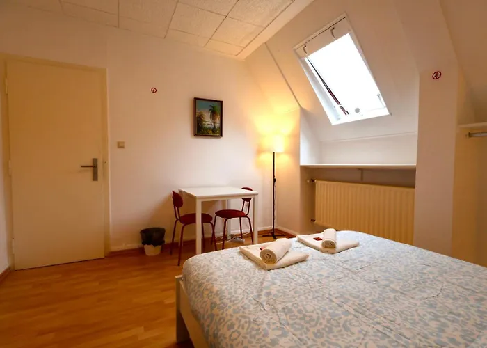 Walk - Free Connections Aparthotel