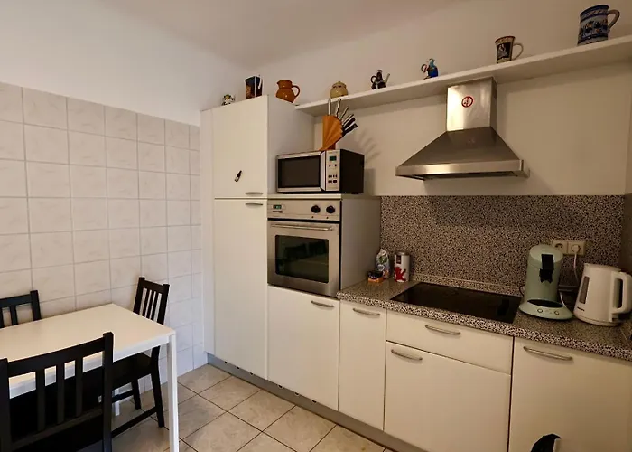 Aparthotel Walk - Free Connections *